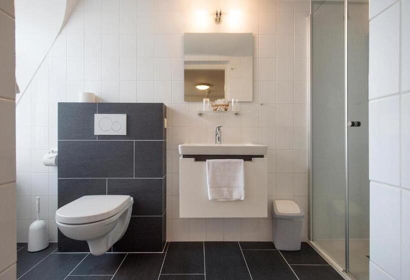 اتاق استاندارد, Restaurant In Den Hoof