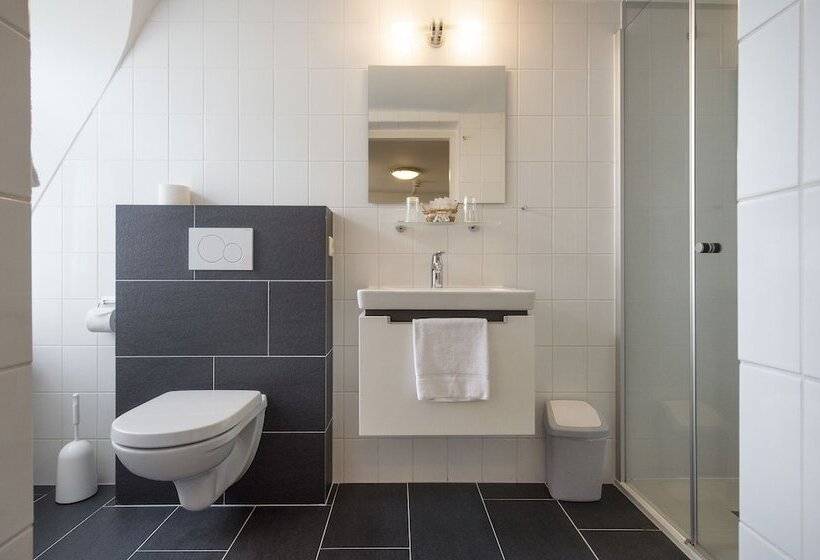 اتاق استاندارد, Restaurant In Den Hoof