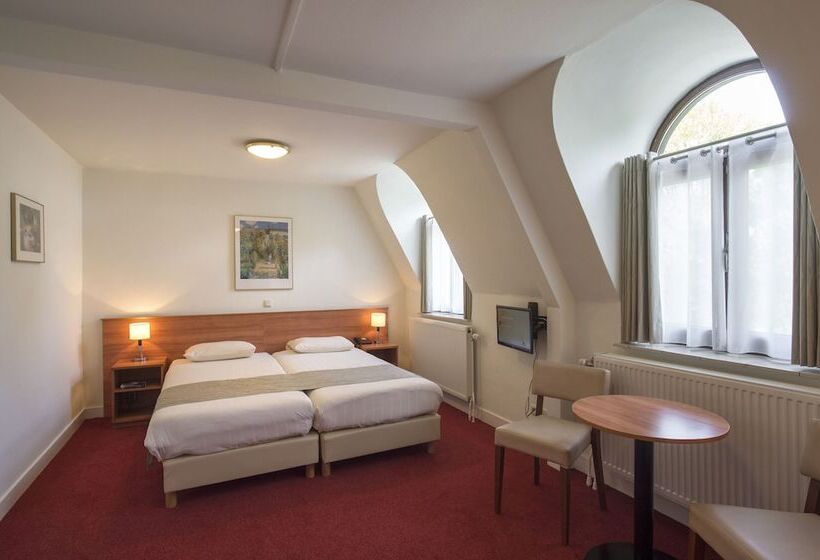 اتاق استاندارد, Restaurant In Den Hoof