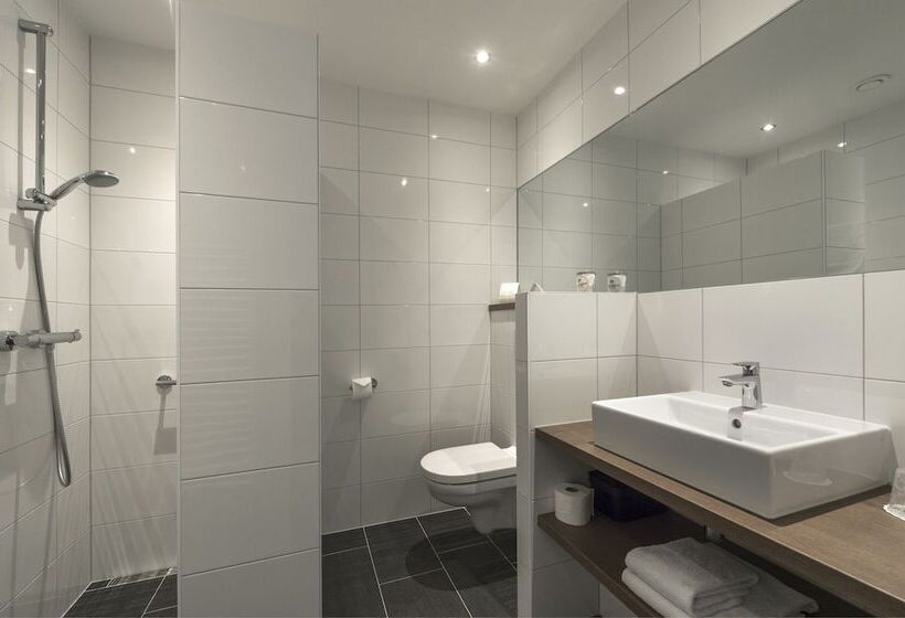 اتاق راحتی, Restaurant In Den Hoof