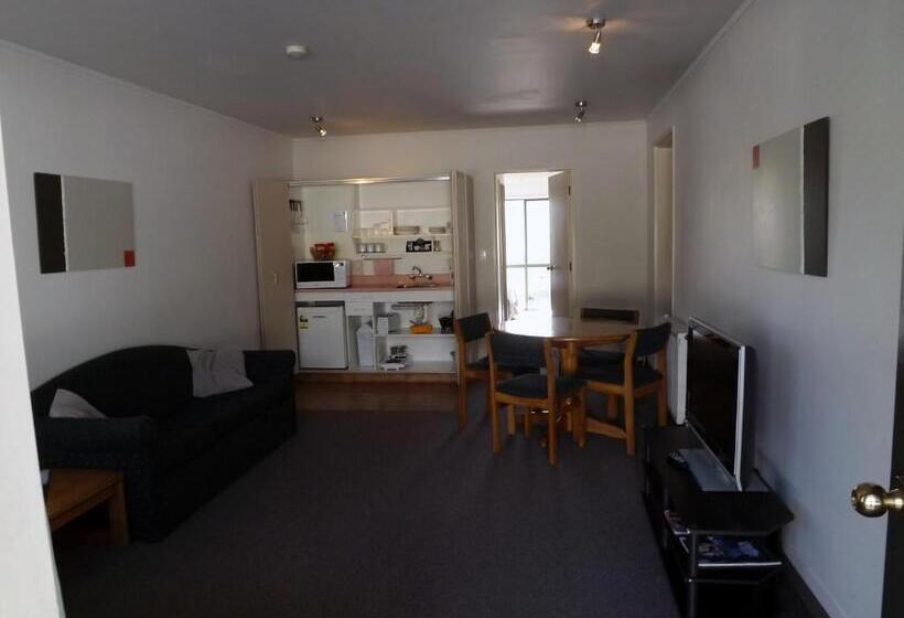 套房, Karaka Tree Motel