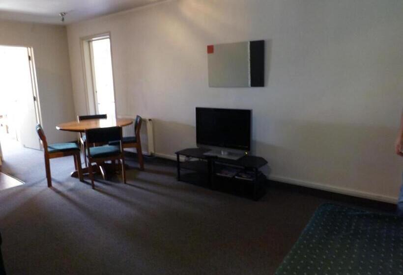 带2个卧室的套房, Karaka Tree Motel