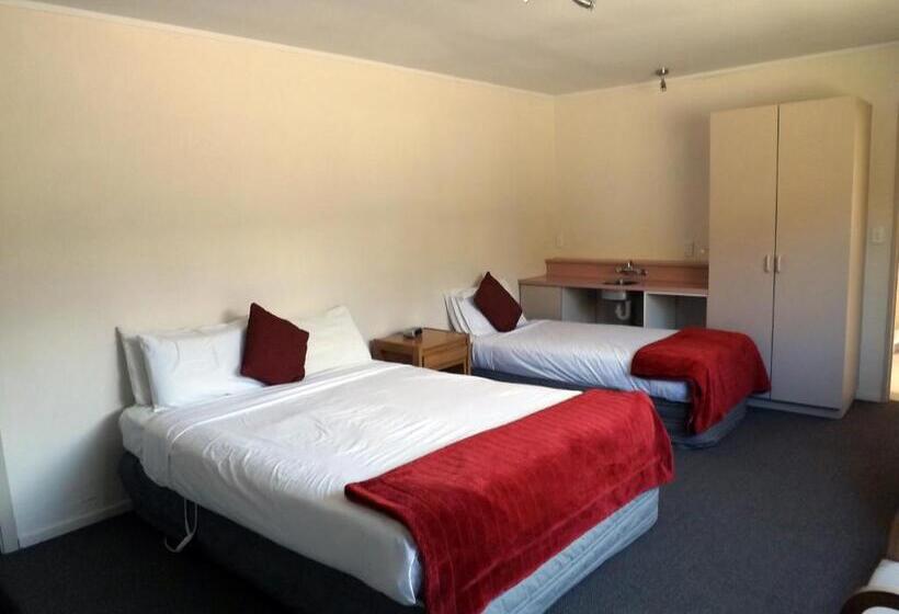 سوئیت 2 خوابه, Karaka Tree Motel