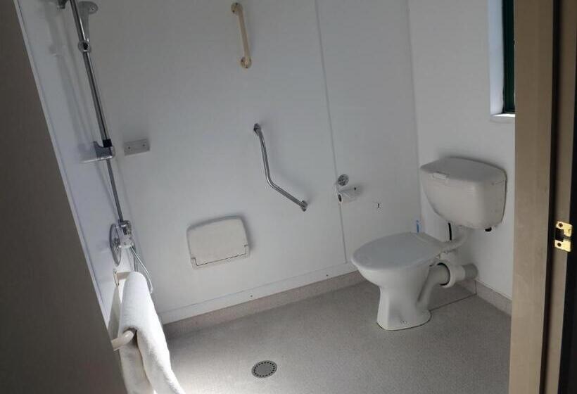 سوئیت 2 خوابه, Karaka Tree Motel