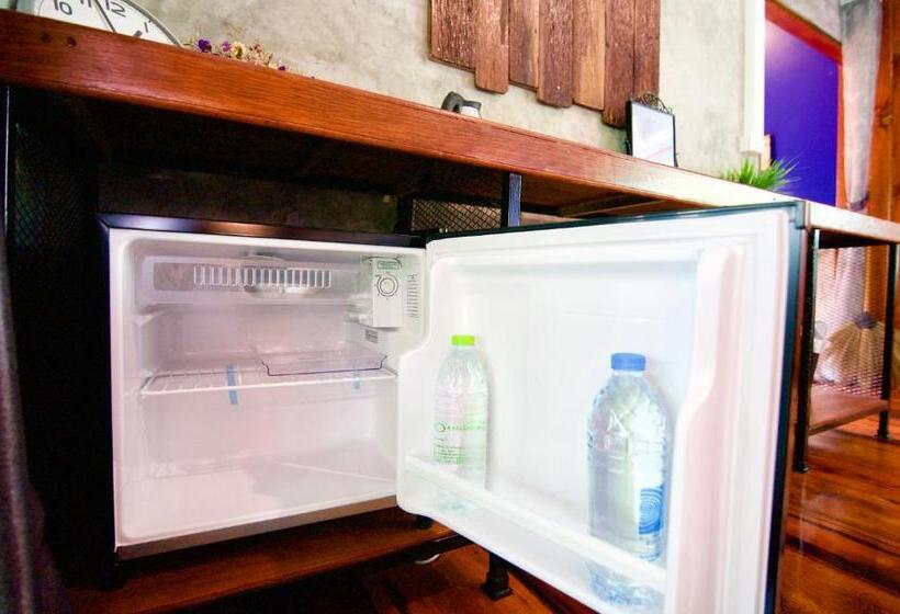 بنجلو عائلى, Rapala Rock Wood Resort Sha Plus