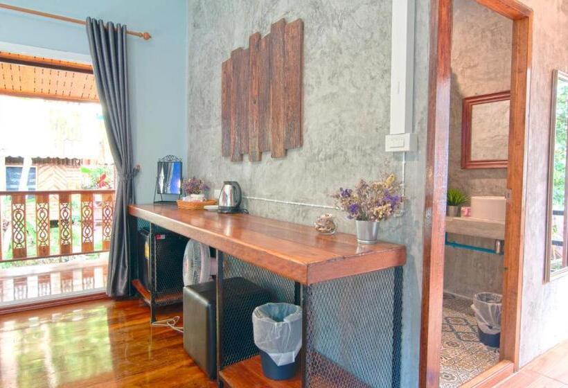 بنجلو عائلى, Rapala Rock Wood Resort Sha Plus