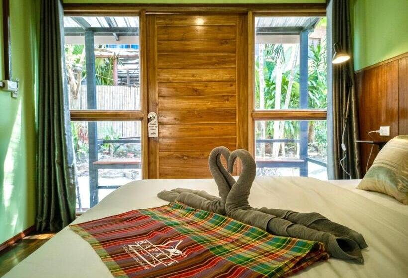 بنجلو ديلوكس, Rapala Rock Wood Resort Sha Plus