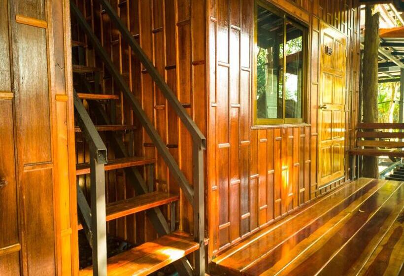 بنجلو سوبيريور, Rapala Rock Wood Resort Sha Plus