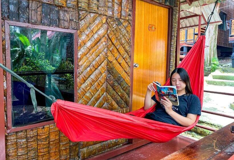 بنجلو قياسى, Rapala Rock Wood Resort Sha Plus