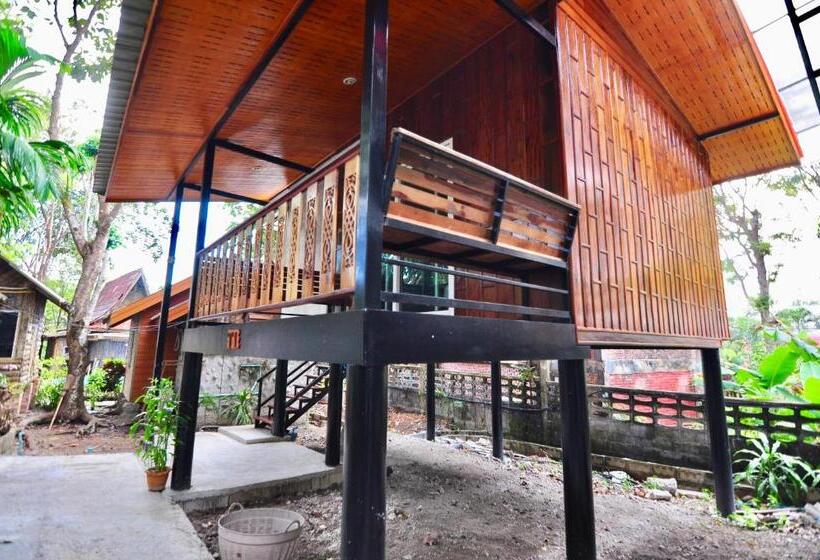 بنجلو عائلى, Rapala Rock Wood Resort Sha Plus