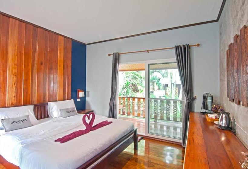 بنجلو عائلى, Rapala Rock Wood Resort Sha Plus