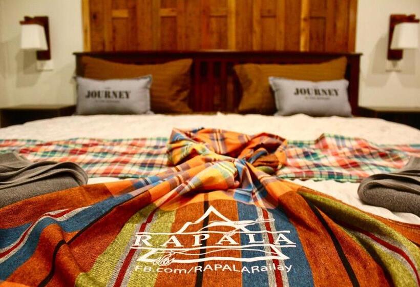 بنجلو عائلى, Rapala Rock Wood Resort Sha Plus