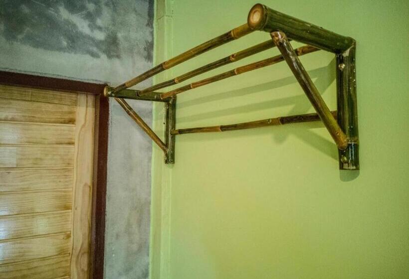 بنجلو ديلوكس, Rapala Rock Wood Resort Sha Plus