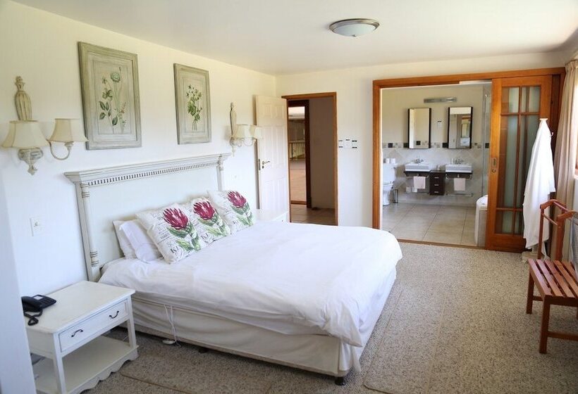 סוויטה אקזקיוטיב, The Nest Drakensberg Mountain Resort