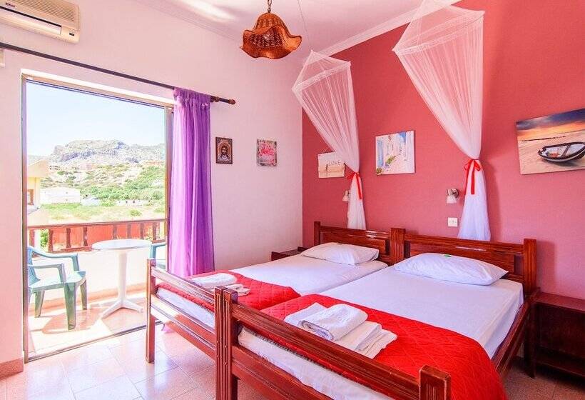 Номер Стандарт, Savas Rooms