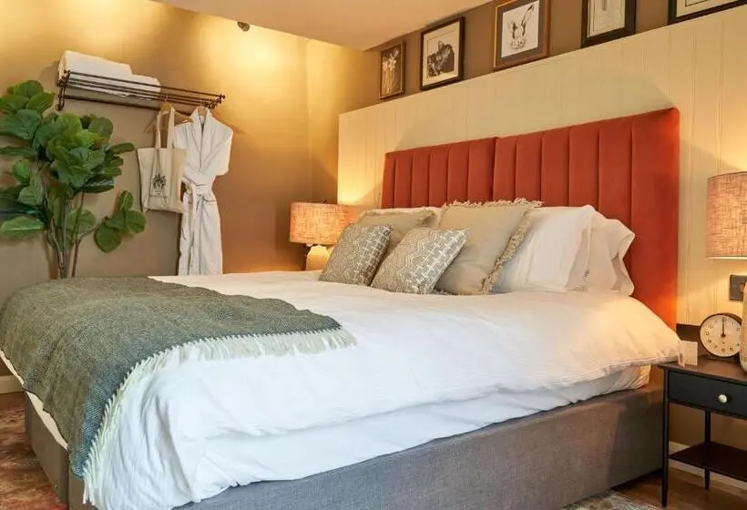 Juniorsviitti, The Langford Inn
