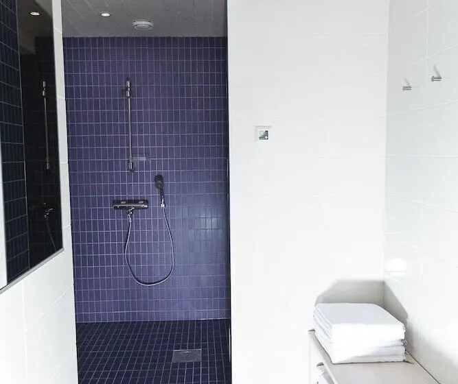 5 Bedroom Apartment, Santalahti Resort Cottages & Villas