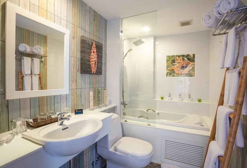 Люкс Premium 2 Спальни, Almali Rawai Beach Residence