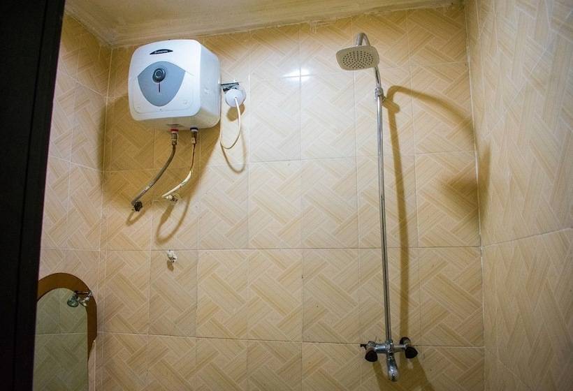 اتاق استاندارد, Golden Destiny Hotel Limited