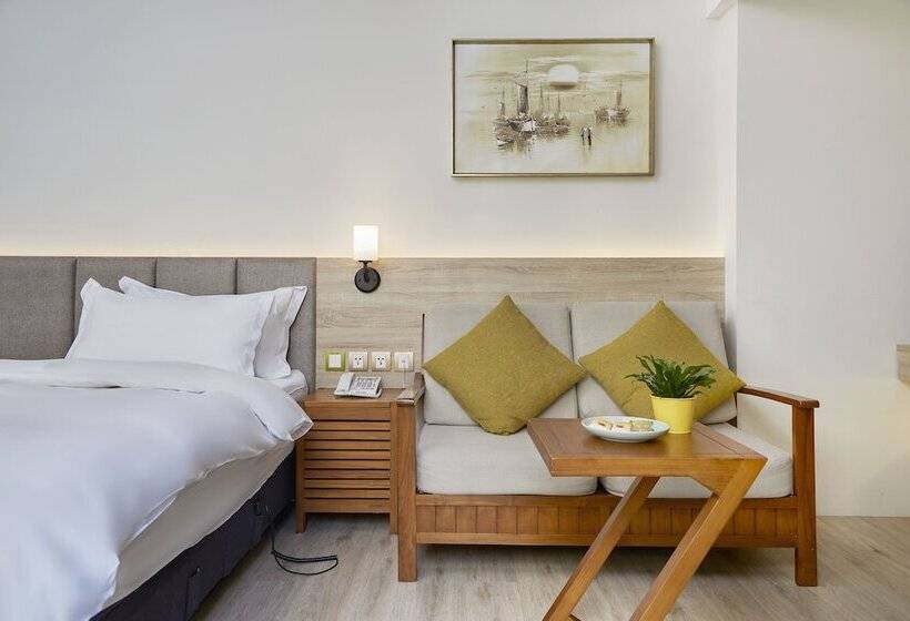 اتاق استاندارد چهار تخته, Z