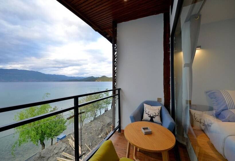 חדר משפחתי, Lijiang Guanlanyue Inn