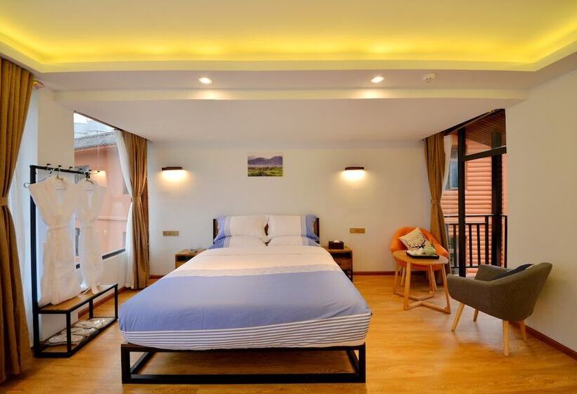 סוויטה משפחתית, Lijiang Guanlanyue Inn