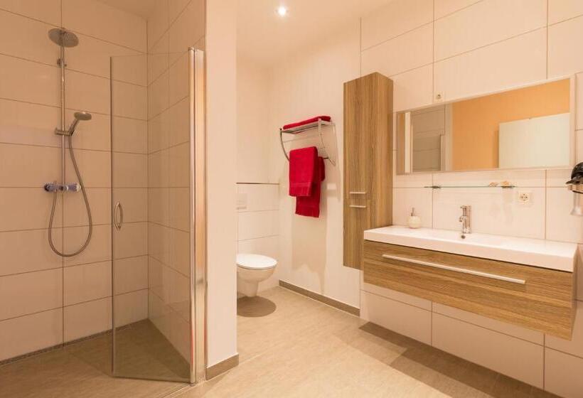 اتاق استاندارد با تخت بزرگ, Marina Niederhavel