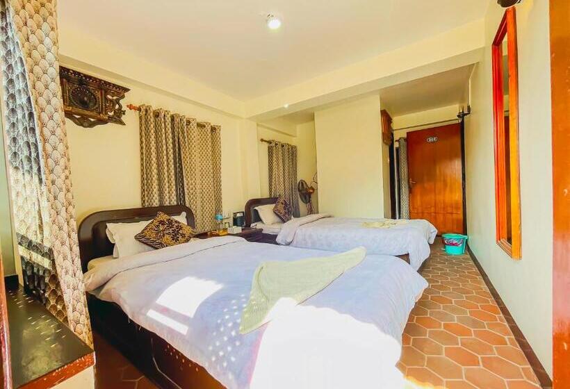اتاق اکونومی, Siddhi Laxmi Guest House