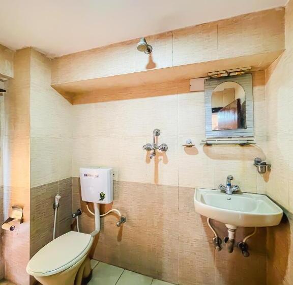 اتاق استاندارد با بالکن, Siddhi Laxmi Guest House