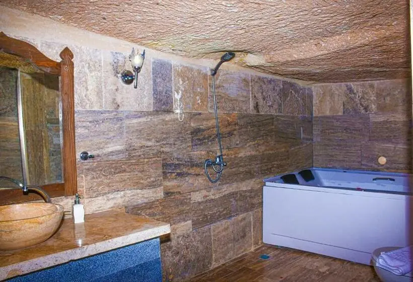 Perhesviitti, Cappadocia Cave House