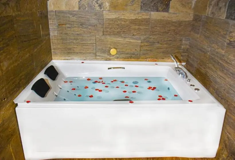 Perhesviitti, Cappadocia Cave House