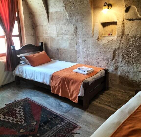 Quarto Triplo Comfort, Cappadocia Cave House