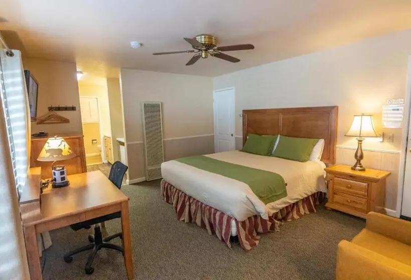 キングサイズベッドのスタンダードルーム, June Lake Motel