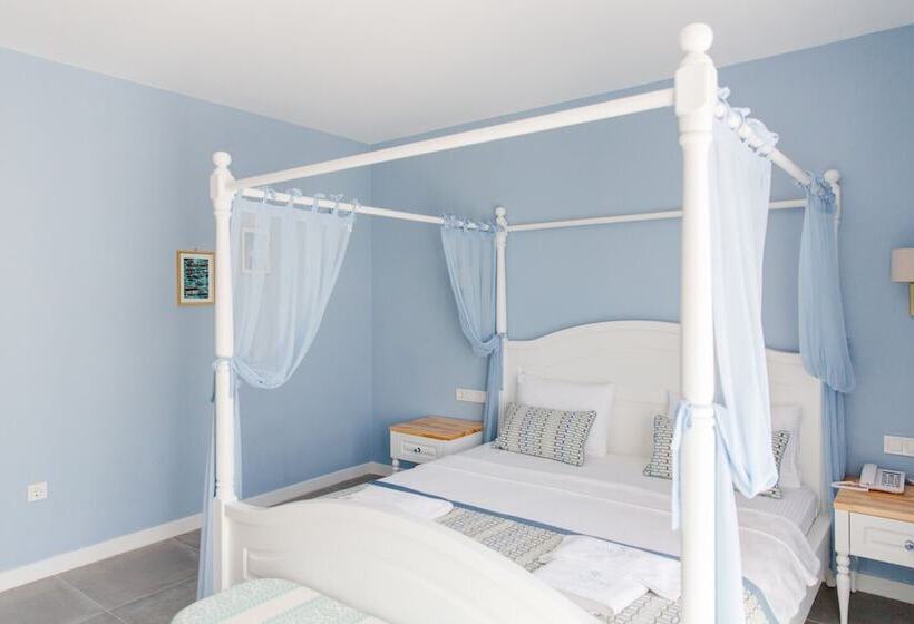 חדר דלוקס נוף לעיר, Luvi Kaş Otel Adults Only