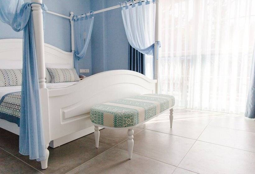 Номер Deluxe Вид на Море, Luvi Kaş Otel   Adults Only