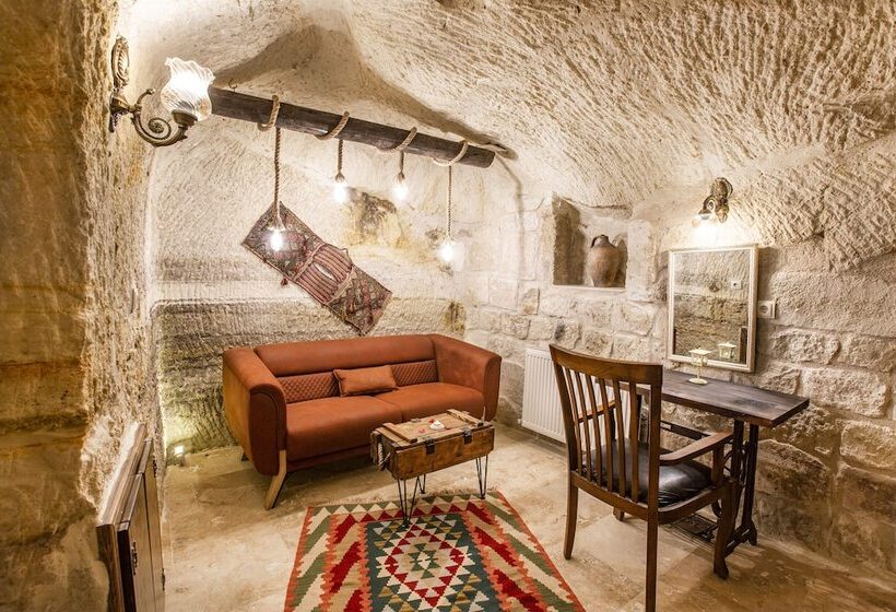 디럭스 스위트, Kayadibi Cave