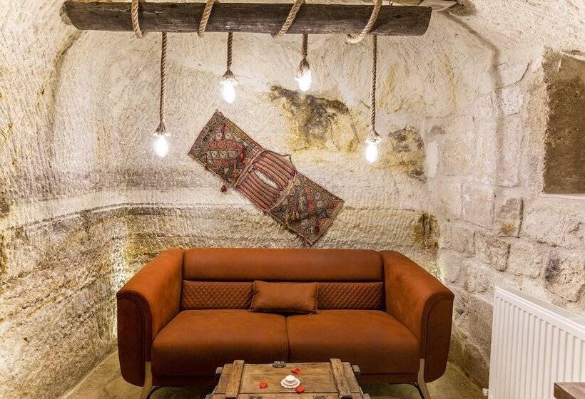 디럭스 스위트, Kayadibi Cave