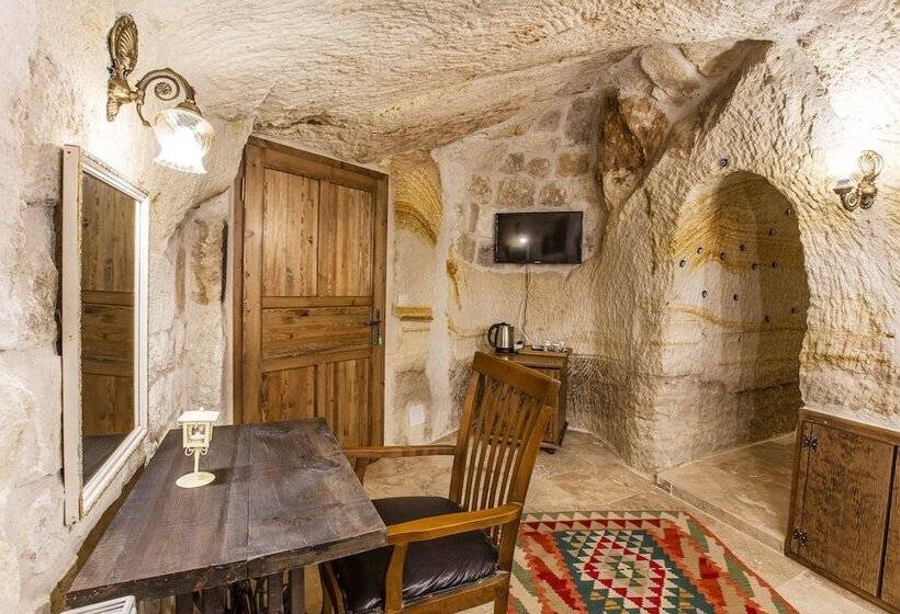 디럭스 스위트, Kayadibi Cave