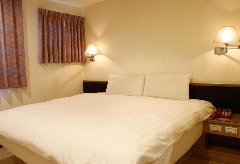 اتاق استاندارد, D.y.