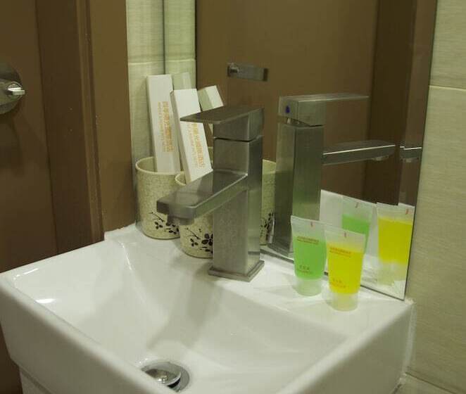 اتاق استاندارد, Whole Sunshine International