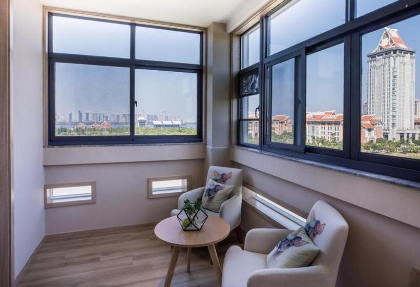سوئیت با چشم‌انداز, Atour Hotel Xiamen Jimei University