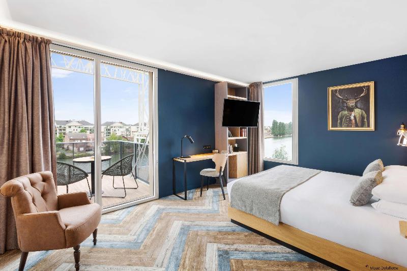 스위트 킹사이즈 침대, Aiden By Best Western T Aim