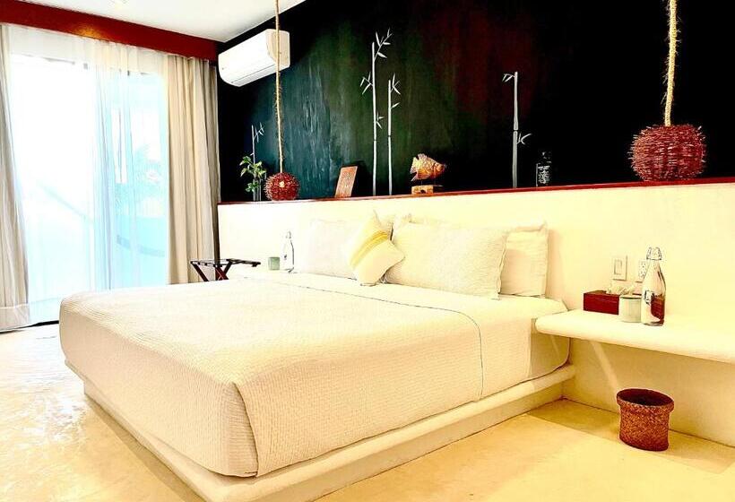 מיטת קינג בסוויטה, Casa HX - Adults Only