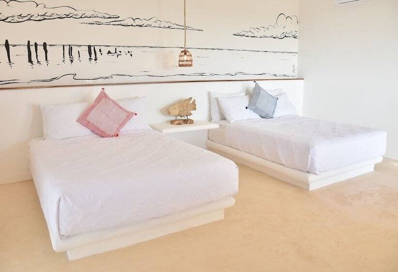 سوییت, Casa HX - Adults Only