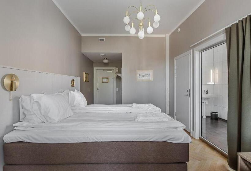 デラックスルーム, Livgrenadjärmässen Hotell Fest Konferens