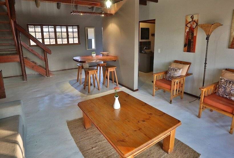 샬레, Mangwa Valley Game Lodge & Spa
