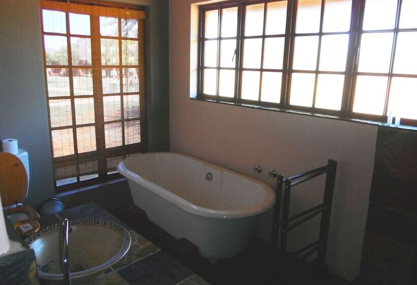 샬레, Mangwa Valley Game Lodge & Spa