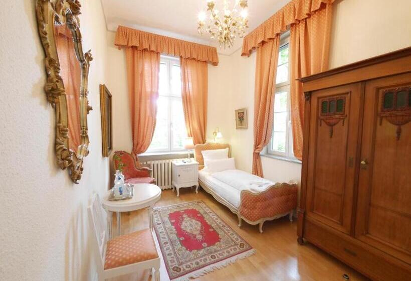 اتاق استاندارد یک نفره, Rotdorn