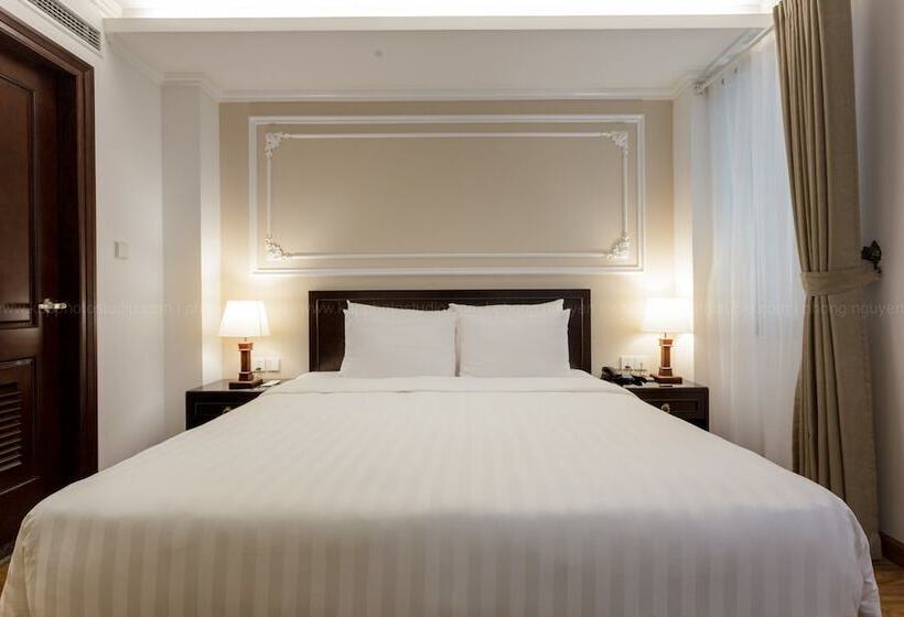 اتاق سوپریور, De La Seine