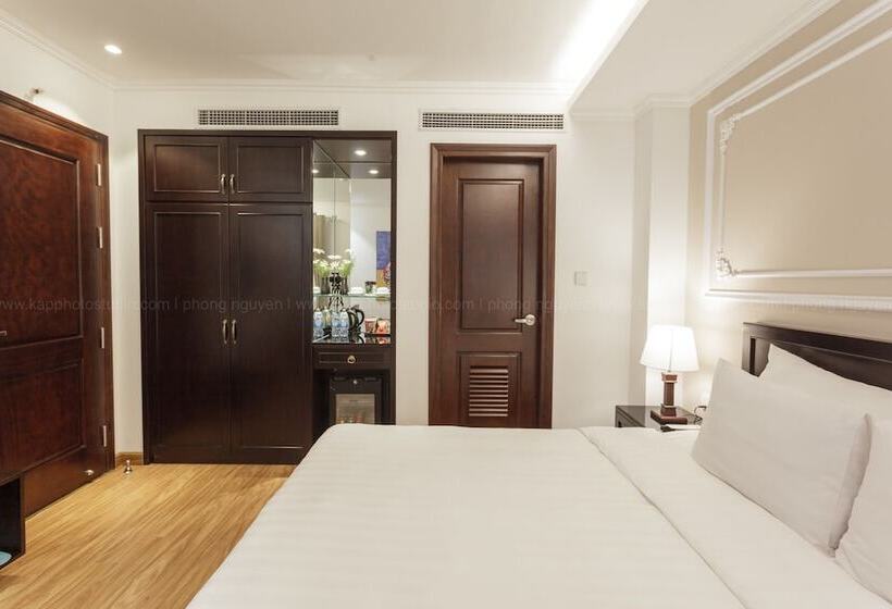 اتاق سوپریور, De La Seine